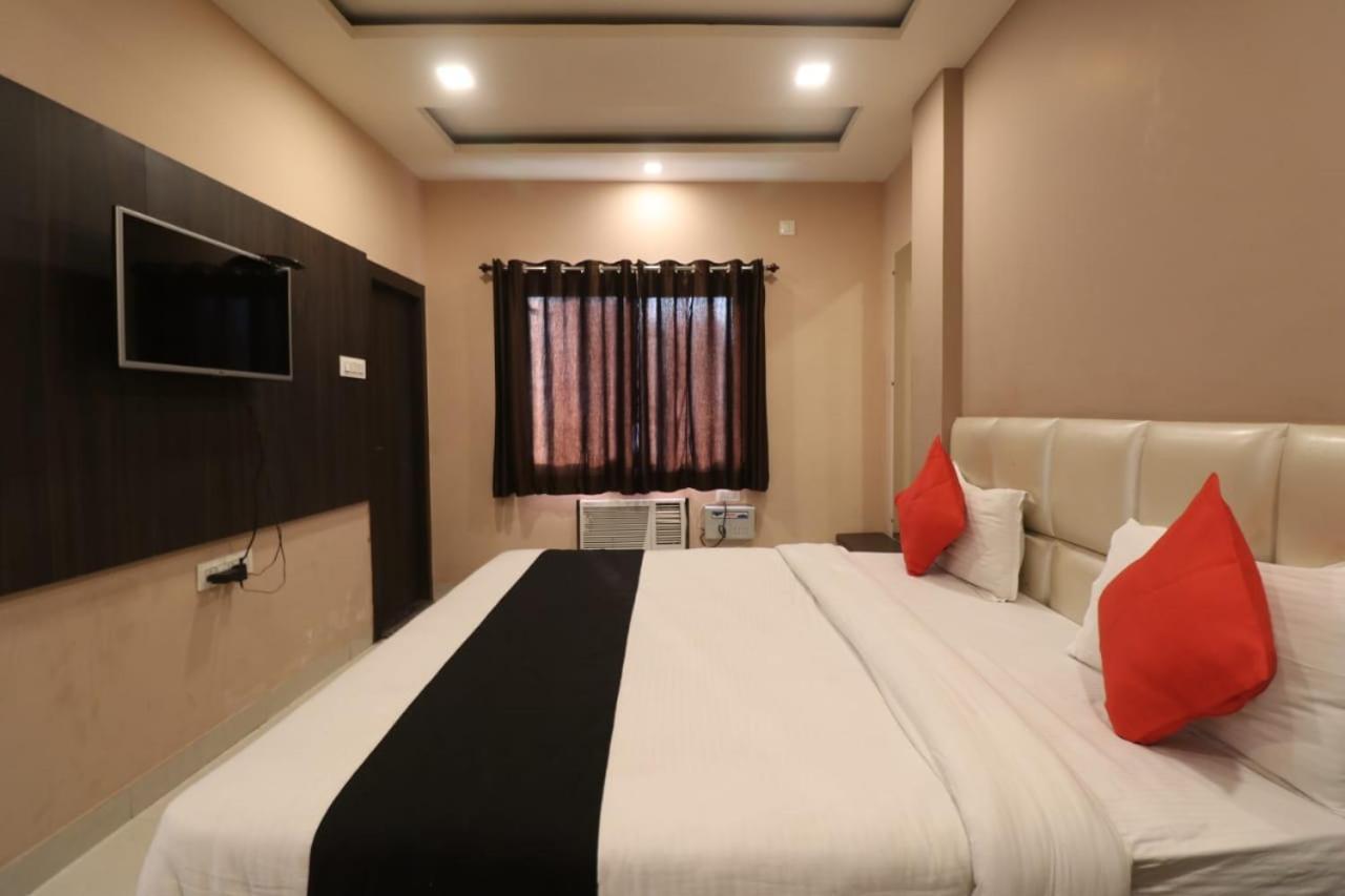 Hotel Bala Ji Varanasi